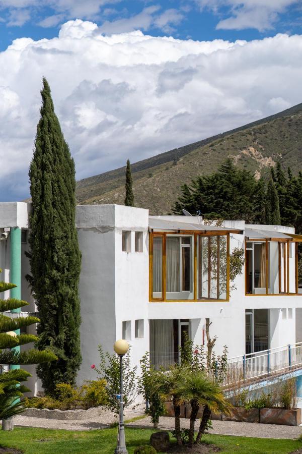 Chaupimundo Lodge Quito Exterior photo